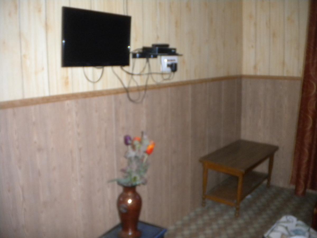 Blooming Dale Hotel Srīnagar Exterior foto